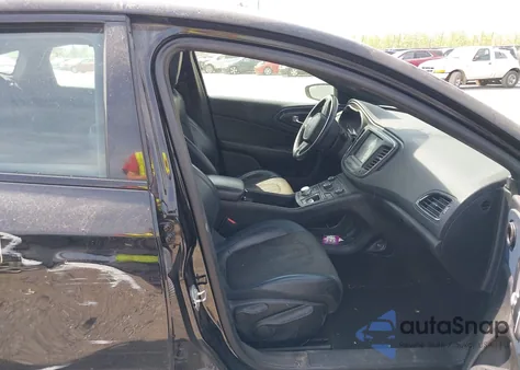 2015 Chrysler 200 S from USA, damaged, VIN 1C3CCCDG2FN678553